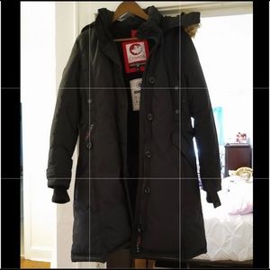 Canada weather gear coat